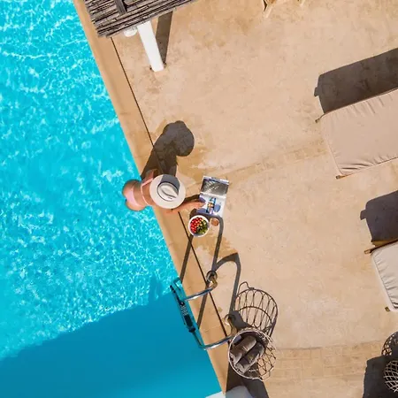 Ocean Blue By Llb - In 6min Walking كالافاتيس